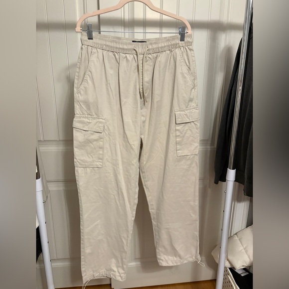 Forever 21 Light Tan Cargo Pants with Drawstring Waist - Picture 1 of 3